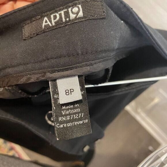 APT. 9 Women's Solid Flat‎ Front Straight-Leg Capri Pants - Picture 4 of 4